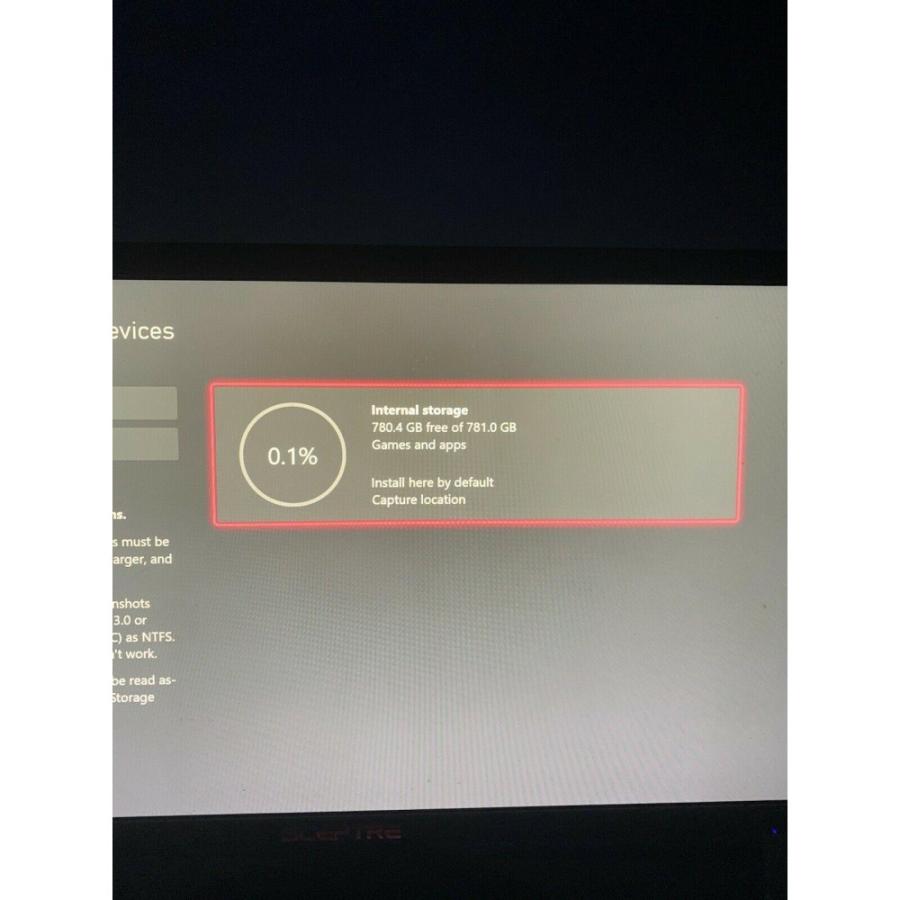 Xbox One S 1tb Version Comes With 4 Controllers And 4 Games And Charging Kit